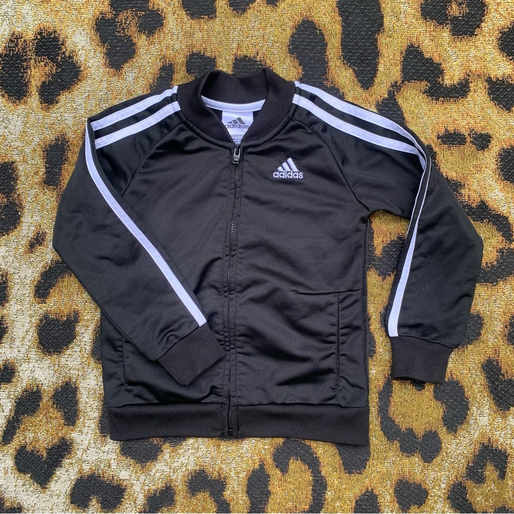 Kids Adidas track top. Black size 3T